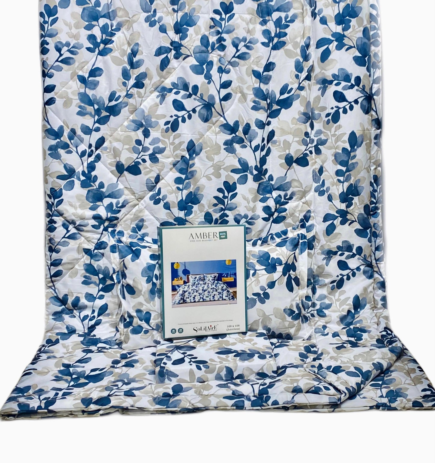 Amber Digital Printed Jointless King Size Complete Comforter Set