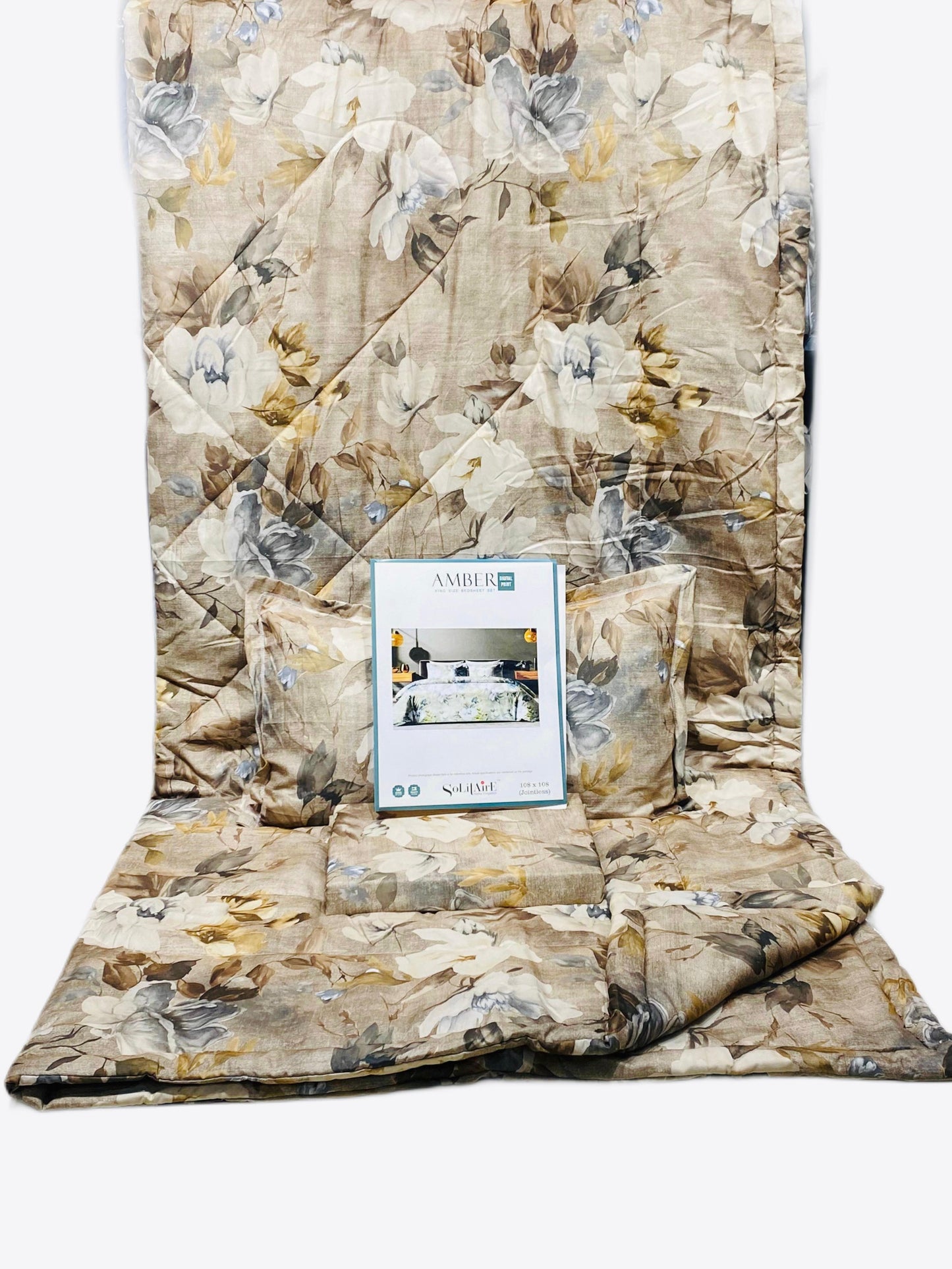 Amber Digital Printed Jointless King Size Complete Comforter Set