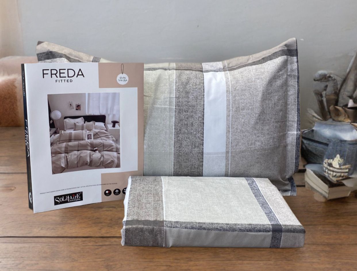 Freda Fitted Glazed Cotton King Bedsheet with 2 Pillow Covers