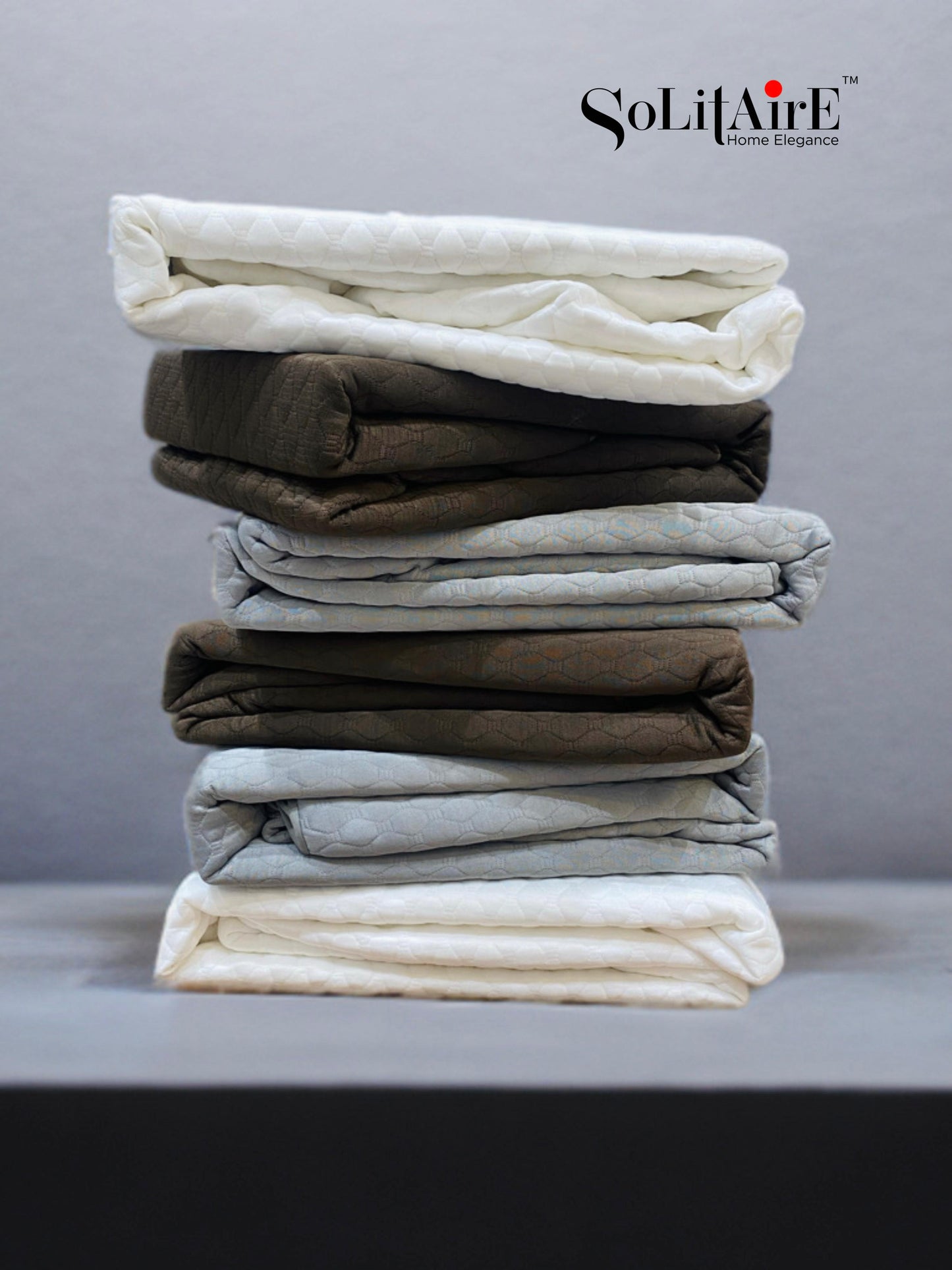 Bubble Quilted Mattress Protector With All Over Elastic