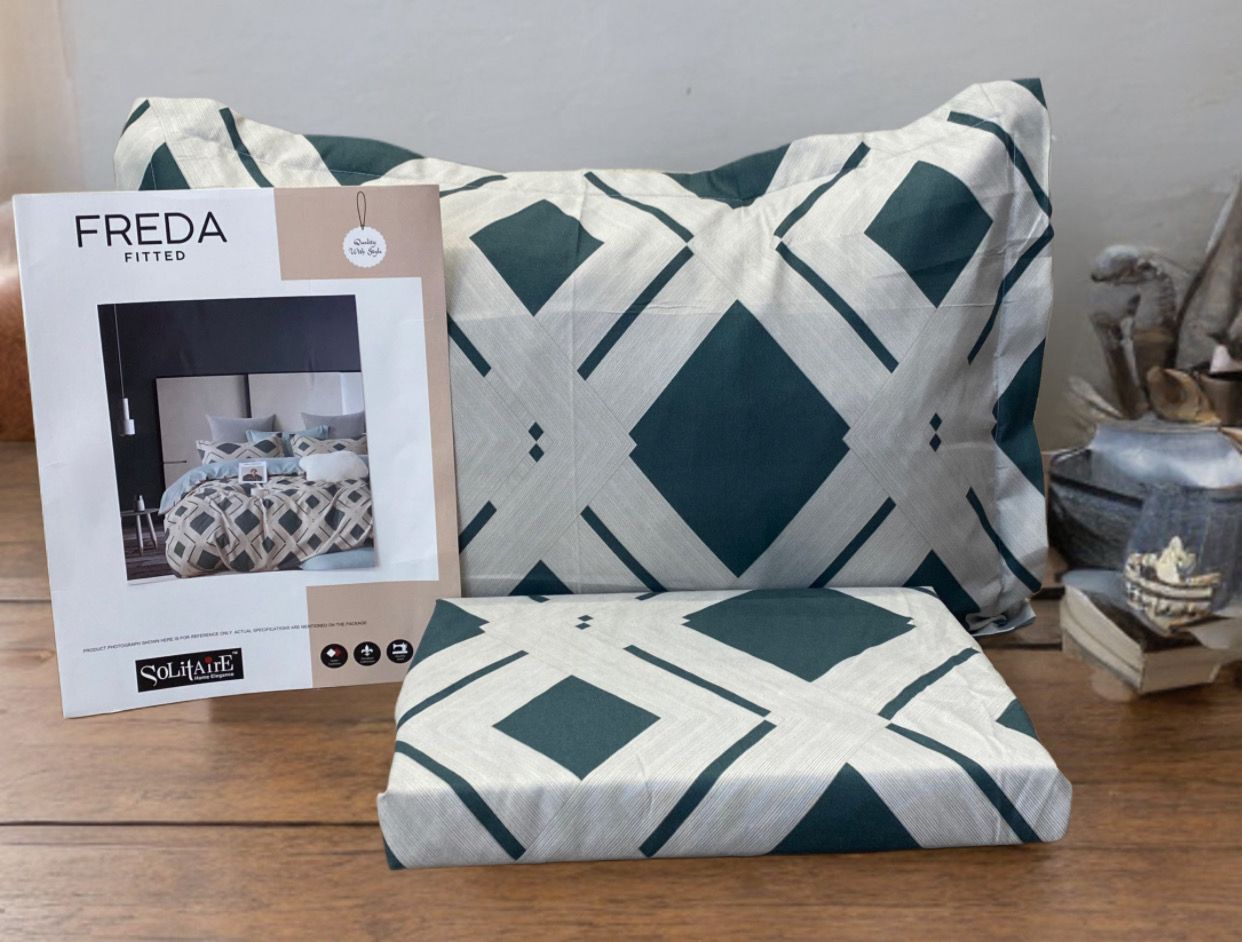 Freda Fitted Glazed Cotton King Bedsheet with 2 Pillow Covers