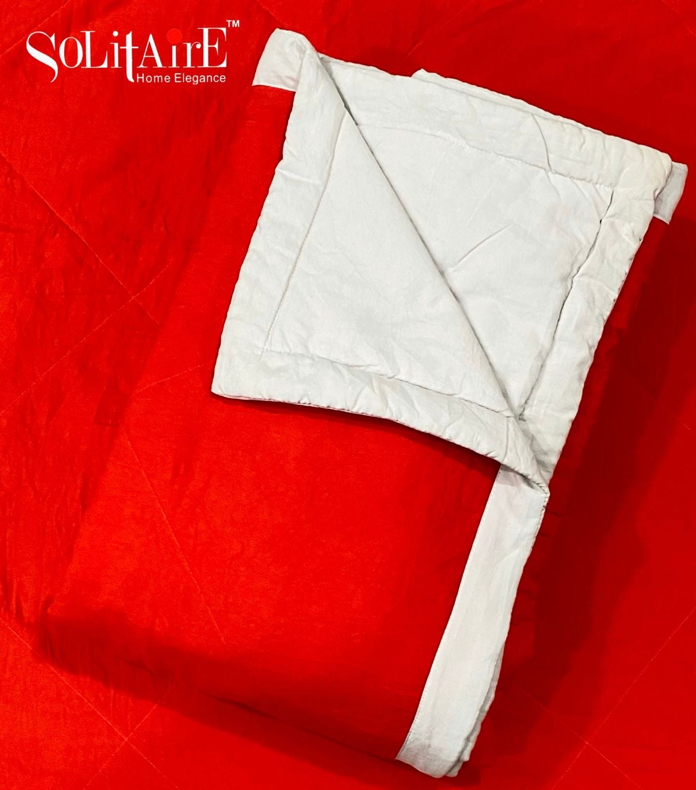 Bigg Boss SHADES AC COMFORTER (Reversible)