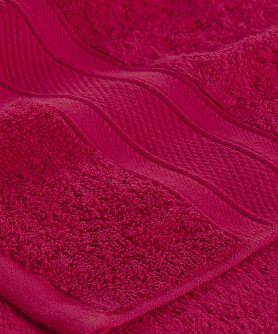 PURE-LUXE PREMIUM COTTON 600-GSM TOWELS (Crimson Red)