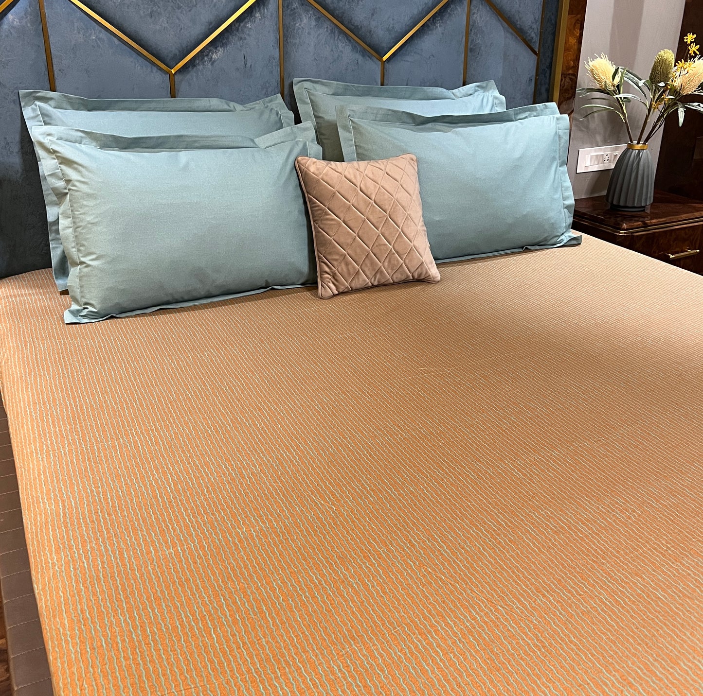 TIGER LILY 100% EGYPTIAN COTTON LUXURY BEDSHEET SET