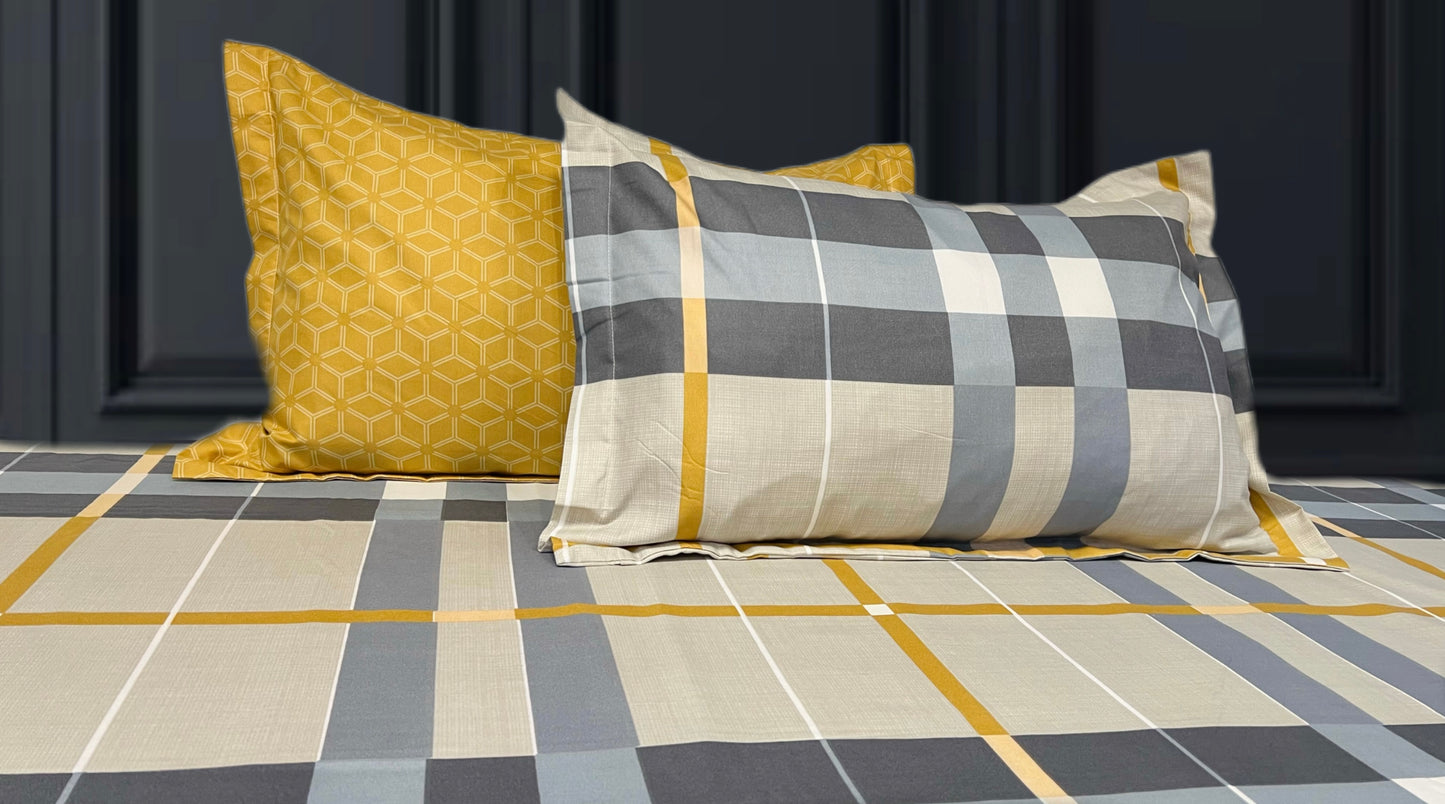 MATRIX KING Bedsheet (with 4 Pillow covers)