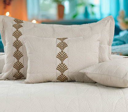 ✨ Solitaire King Size Embroidered Quilted Bedcover Set – 5 Pc | Luxury Bedcover + Pillow Covers + Cushions with Filler