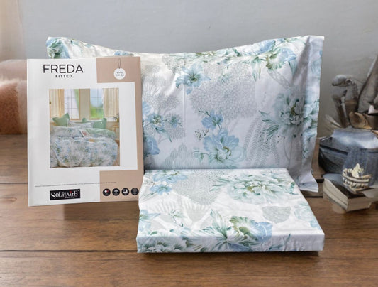 Freda Fitted Glazed Cotton King Bedsheet with 2 Pillow Covers