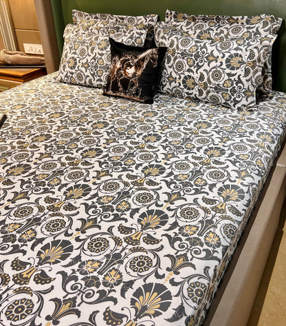 LINNEA LUXURY 300-THREAD COUNT COTTON BEDSHEET (KING-SIZE) (SUPER-SOFT)