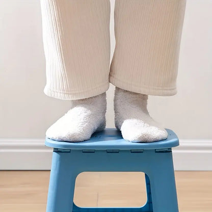 FOLDABLE MULTI-PURPOSE STOOL