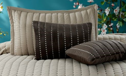 ✨ Solitaire King Size Embroidered Quilted Bedcover Set – 5 Pc | Luxury Bedcover + Pillow Covers + Cushions with Filler