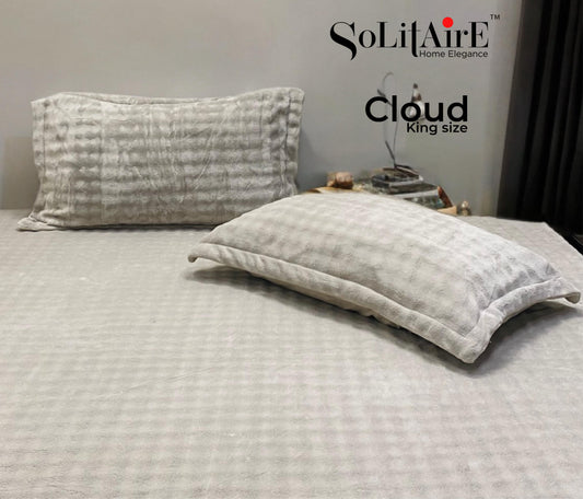 Clouds Fitted King-Size Bed Set Italian Cashmere Feel – Super-Soft Warm  Skin-Friendly
