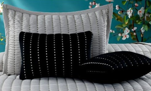 ✨ Solitaire King Size Embroidered Quilted Bedcover Set – 5 Pc | Luxury Bedcover + Pillow Covers + Cushions with Filler