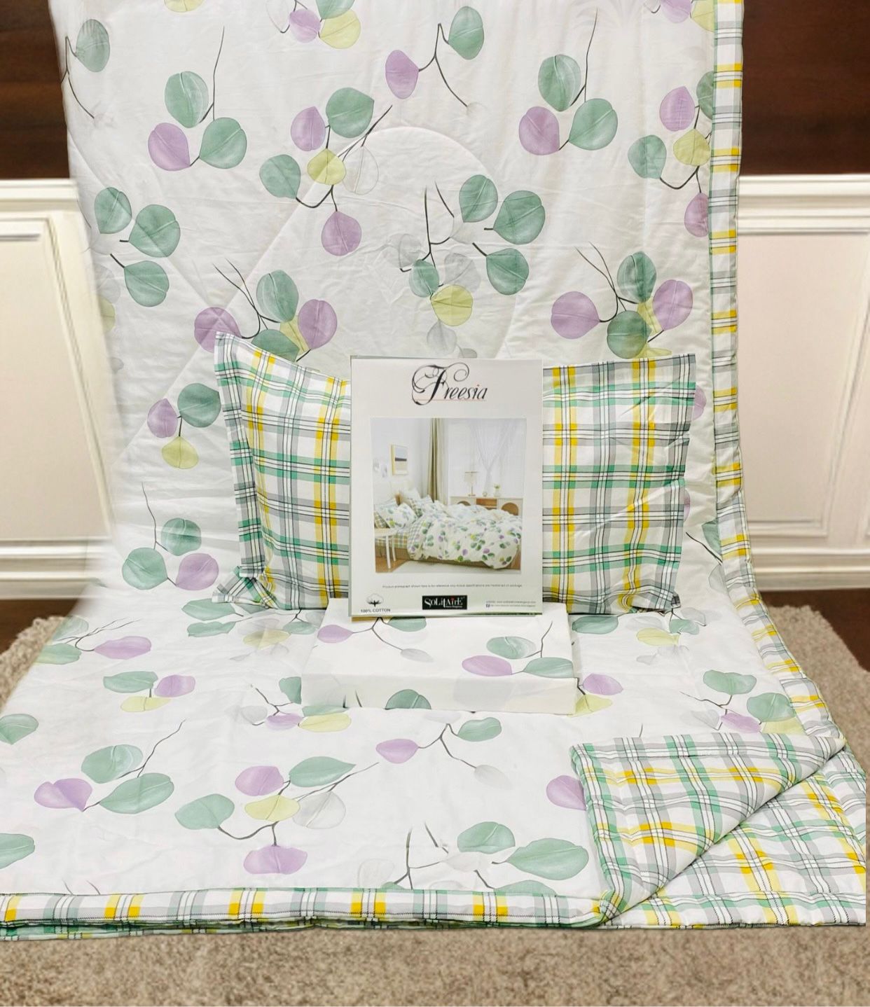 Freesia 100% Cotton 4-Piece A/C Comforter Set – Double/Queen Beds Size