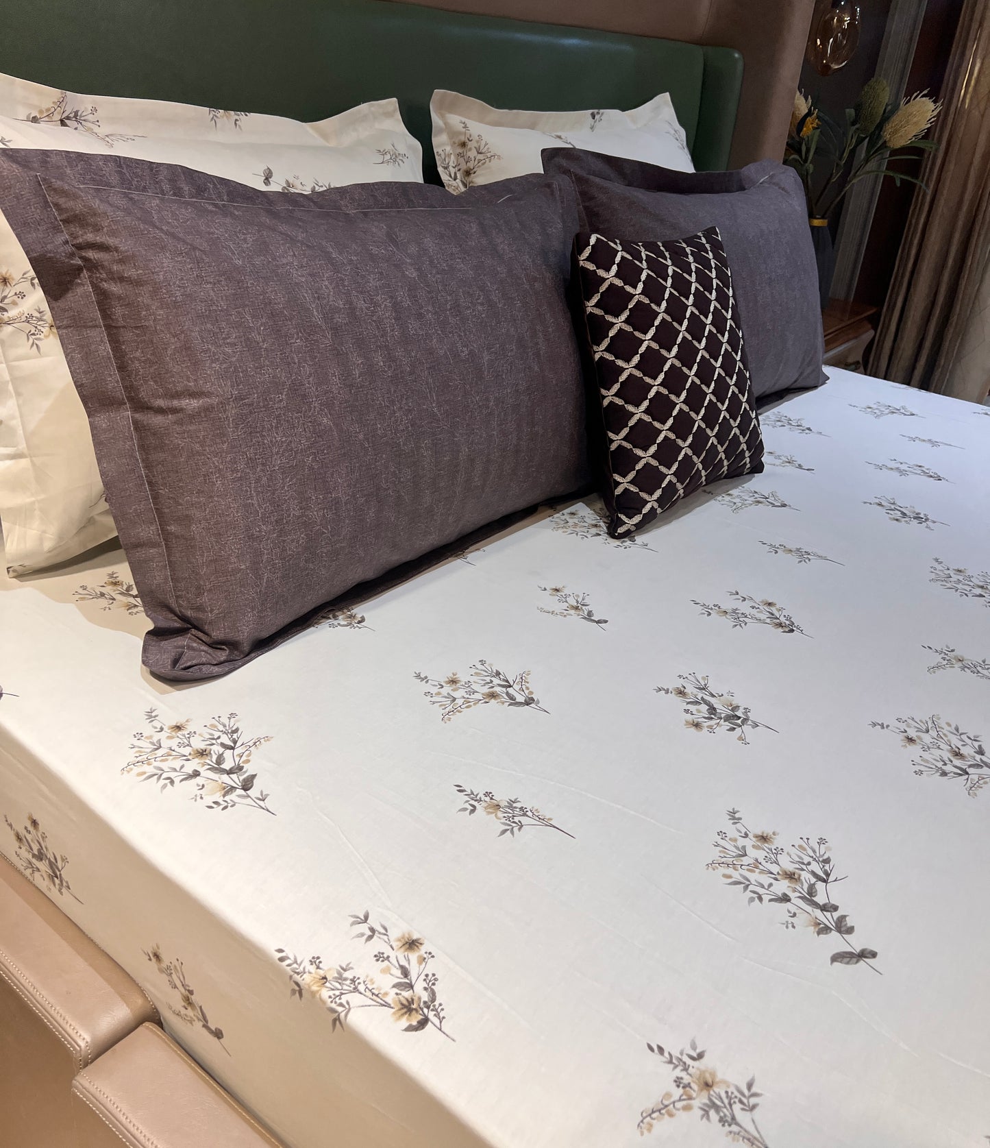 FLEUR KING COTTON BEDSHEET