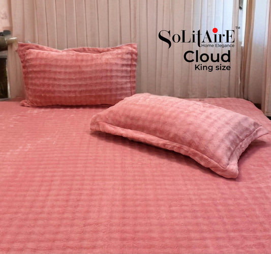 Clouds Fitted King-Size Bed Set Italian Cashmere Feel – Super-Soft Warm Skin-Friendly