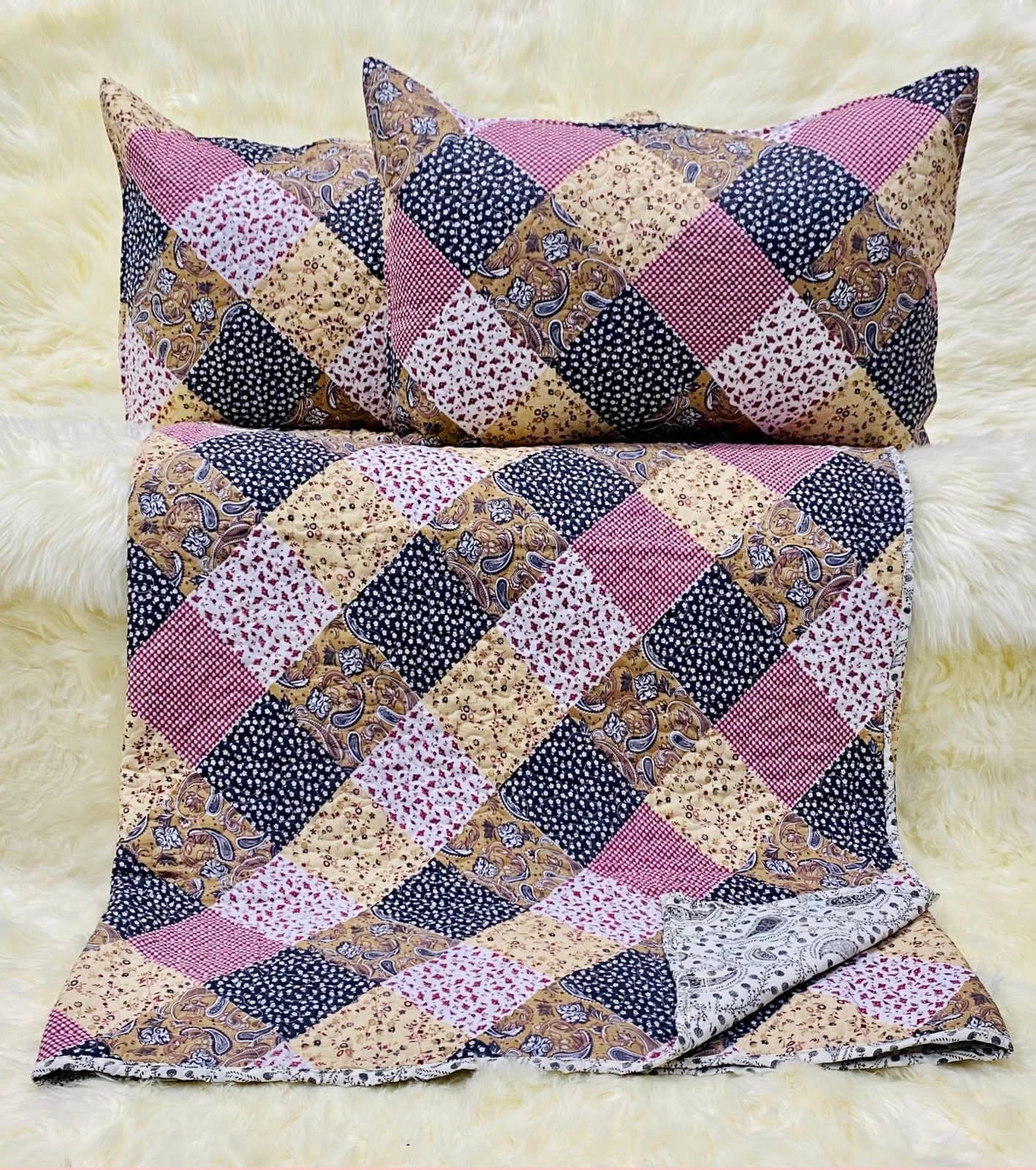ROMANZ BEDCOVER (Reversible + Quilted)