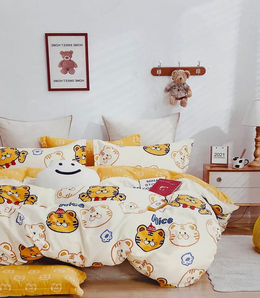 LITTLE COUNTY KING Cotton Bedsheet