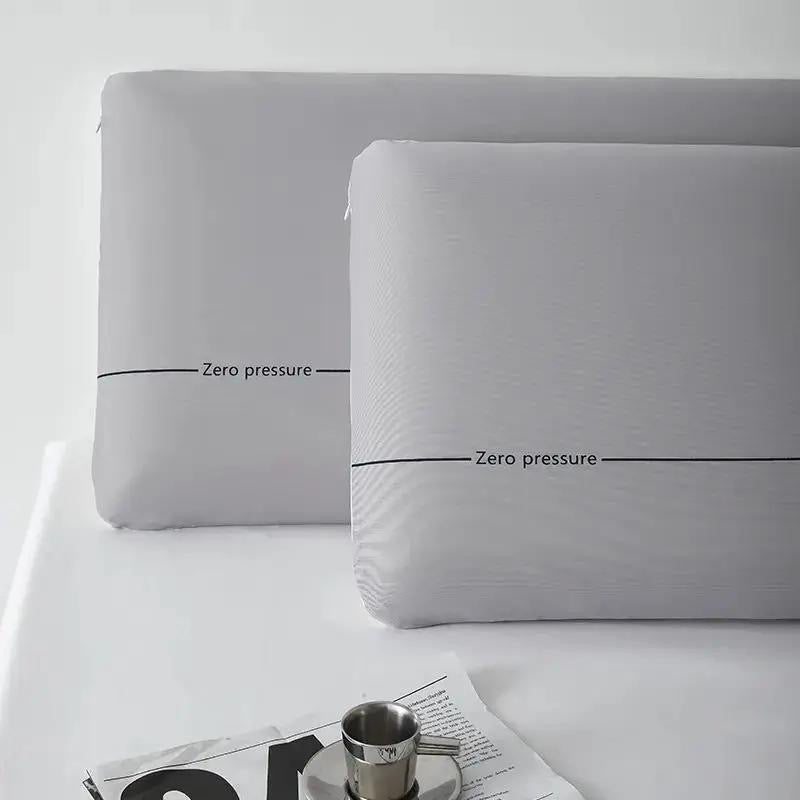ZERO-GRAVITY JAPANESE DUAL-TECHNOLOGY MEMORY FOAM PILLOW