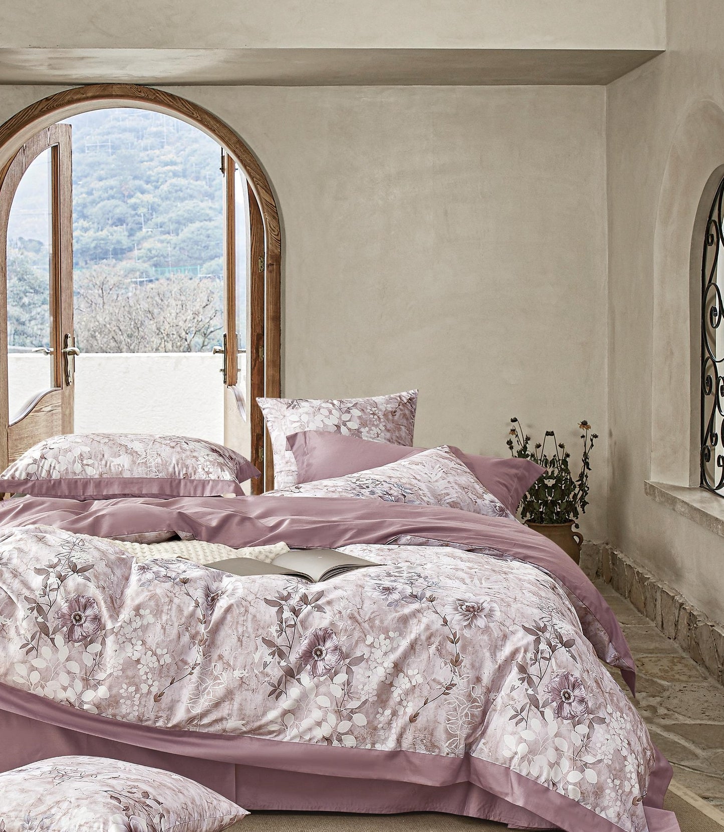 Floral Luxury King Size Bedsheet Set (1+2) – 100% Organic Cotton